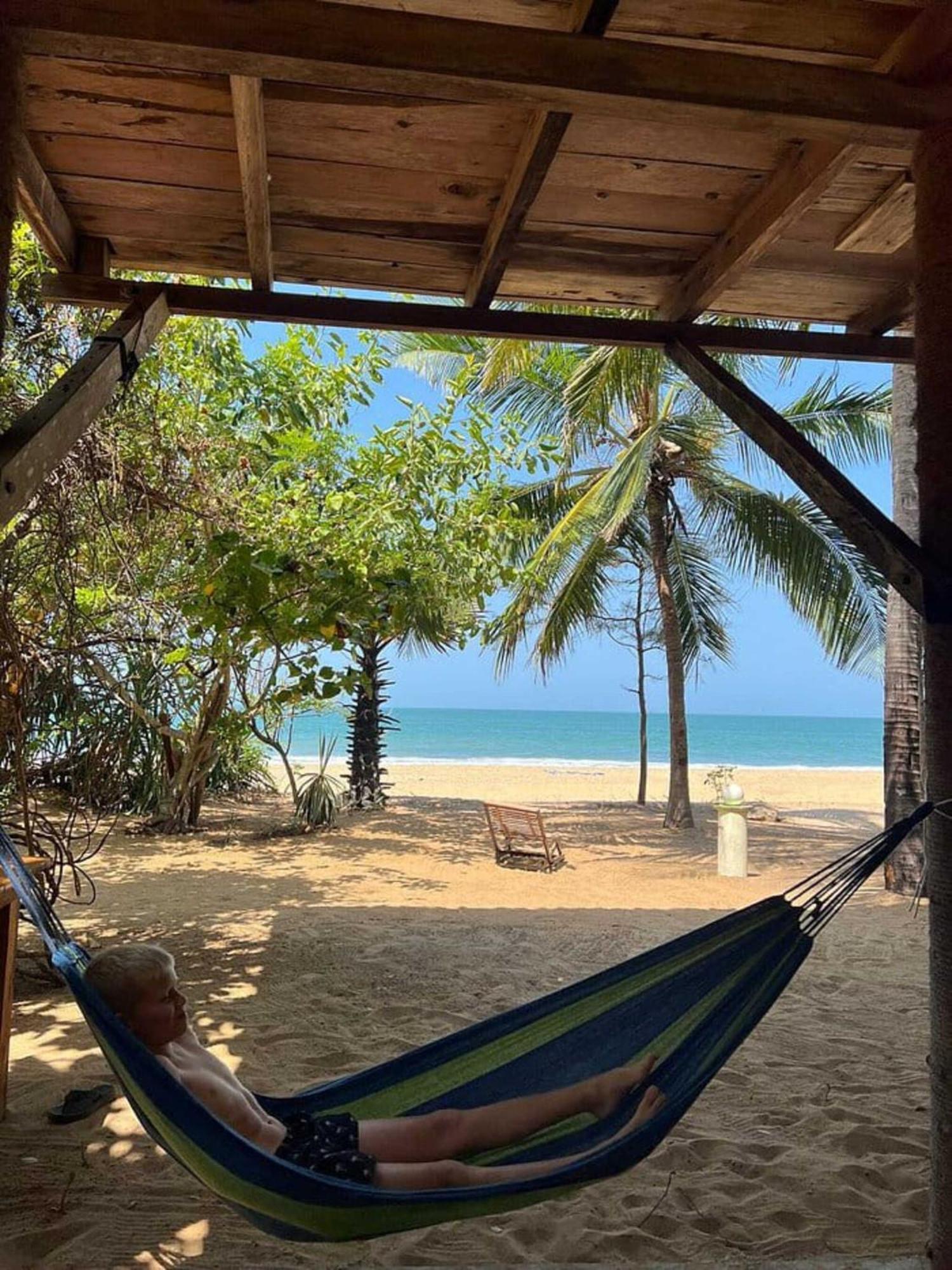 Breezy Beach Cabanas Baie d'Arugam Extérieur photo